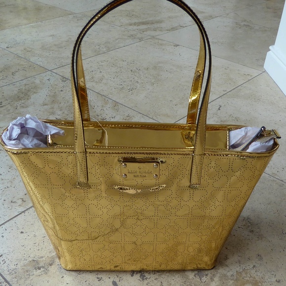 Kate Spade Harmony tote brand new with tags. NEW! - Picture 2 of 7
